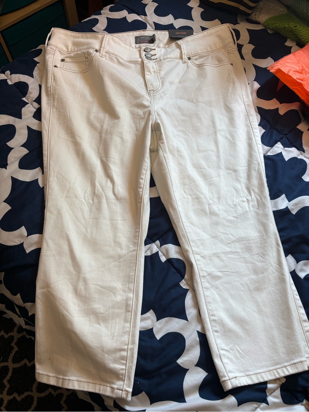 Torrid CROP JEGGING SKINNY SUPER SOFT HIGH RISE JEAN